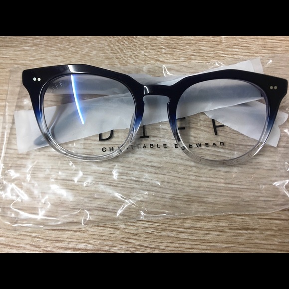 Diff Charitable Eyewear Weston Blue Light Technology - Navy Ombré - EUC - Picture 5 of 8